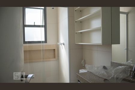 Banheiro Suíte de apartamento para alugar com 3 quartos, 72m² em Pinheiros, São Paulo