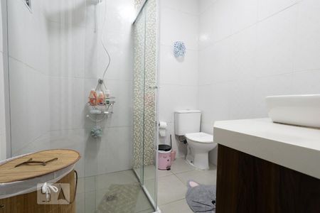 Banheiro da Suíte 2 de casa à venda com 4 quartos, 380m² em Canindé, São Paulo