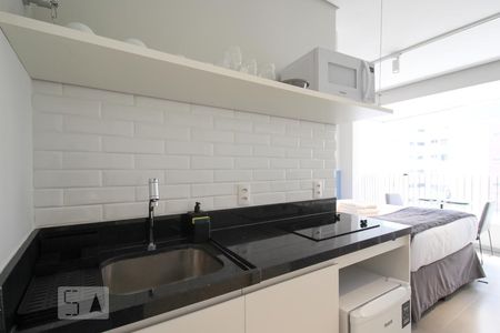 Studio para alugar com 25m², 1 quarto e sem vaga Studio para alugar com 25m², 1 quarto e sem vagaCozinha
