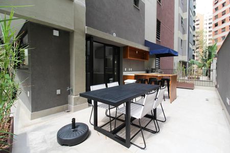 Studio para alugar com 25m², 1 quarto e sem vaga Studio para alugar com 25m², 1 quarto e sem vagaÁrea comum - Churrasqueira