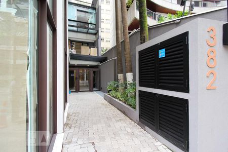 Studio para alugar com 25m², 1 quarto e sem vaga Studio para alugar com 25m², 1 quarto e sem vagaEntrada