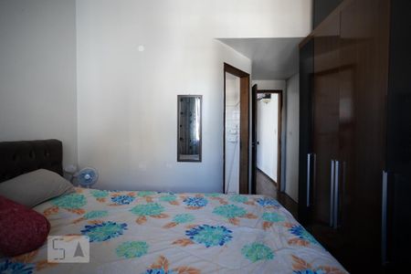 Suíte de casa à venda com 3 quartos, 96m² em Parque Peruche, São Paulo