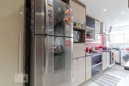 Apartamento à venda com 179m², 4 quartos e 1 vagaCozinha e Área de Serviço