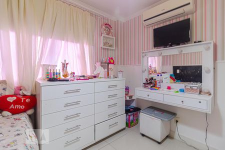 Apartamento à venda com 179m², 4 quartos e 1 vagaQuarto 2