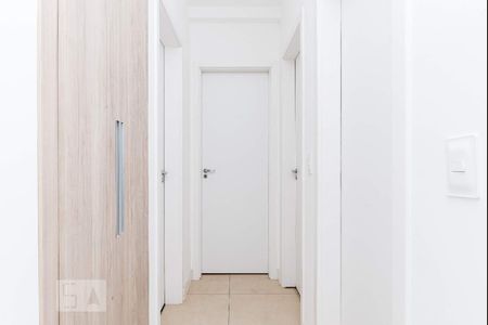 Corredor de apartamento para alugar com 3 quartos, 72m² em Estrela Dalva, Belo Horizonte