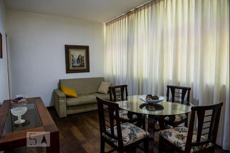 Sala de apartamento à venda com 3 quartos, 160m² em Copacabana, Rio de Janeiro