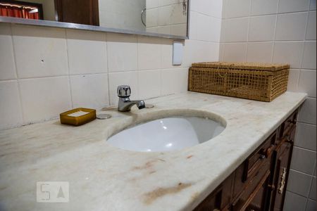 Apartamento à venda com 160m², 3 quartos e sem vagaBanheiro Social