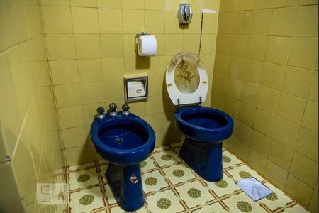 Apartamento à venda com 160m², 3 quartos e sem vagaBanheiro da Suíte