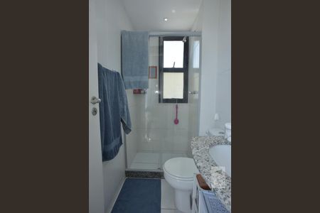 Apartamento à venda com 170m², 3 quartos e 2 vagasBanheiro da Suíte 1