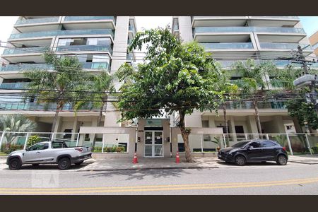 Apartamento à venda com 170m², 3 quartos e 2 vagasfachada