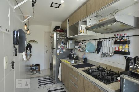 Apartamento à venda com 170m², 3 quartos e 2 vagasCozinha
