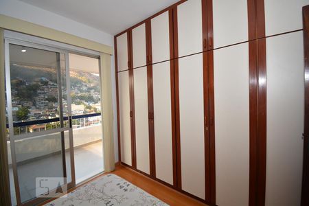 Apartamento à venda com 98m², 3 quartos e 1 vagaSuíte