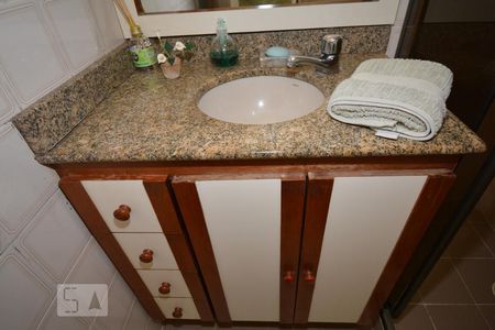 Apartamento à venda com 98m², 3 quartos e 1 vagaBanheiro Social