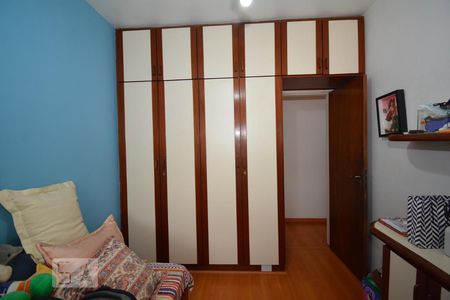 Apartamento à venda com 98m², 3 quartos e 1 vagaQuarto 2