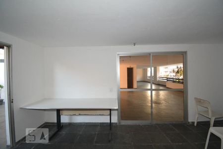 Apartamento à venda com 98m², 3 quartos e 1 vagaÁrea comum - Salão de festas