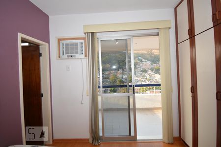 Apartamento à venda com 98m², 3 quartos e 1 vagaSuíte