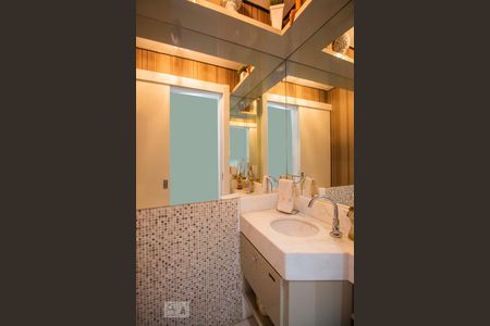 Apartamento à venda com 148m², 2 quartos e 2 vagasLavabo