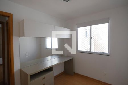 Quarto de apartamento para alugar com 2 quartos, 65m² em Colônia Rio Grande, São José dos Pinhais
