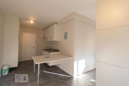 Apartamento para alugar com 29m², 1 quarto e sem vaga Apartamento para alugar com 29m², 1 quarto e sem vagaSala