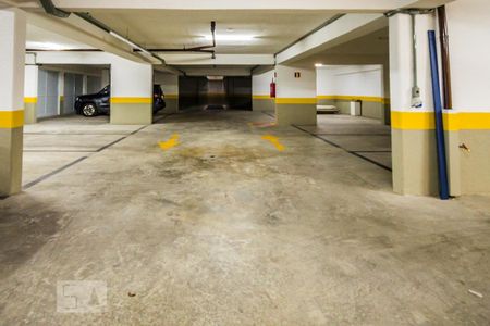 Apartamento para alugar com 46m², 1 quarto e 1 vaga Apartamento para alugar com 46m², 1 quarto e 1 vagaGaragem