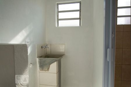 Casa de condomínio para alugar com 50m², 2 quartos e sem vagaLavanderia