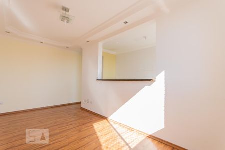 Sala de apartamento para alugar com 2 quartos, 45m² em Parque São Vicente, Mauá