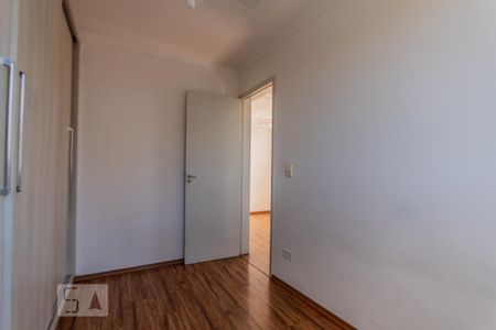 Quarto 1 de apartamento para alugar com 2 quartos, 45m² em Parque São Vicente, Mauá