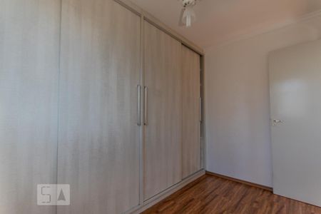 Quarto 1 de apartamento para alugar com 2 quartos, 45m² em Parque São Vicente, Mauá
