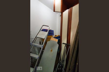 Apartamento à venda com 260m², 4 quartos e 2 vagasQuarto de Serviço 1