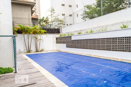 Apartamento à venda com 260m², 4 quartos e 2 vagasÁrea comum - Piscina