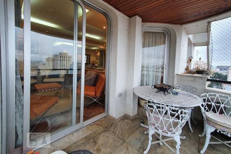 Apartamento à venda com 260m², 4 quartos e 2 vagasVaranda da Sala