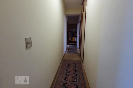 Apartamento à venda com 260m², 4 quartos e 2 vagasCorredor