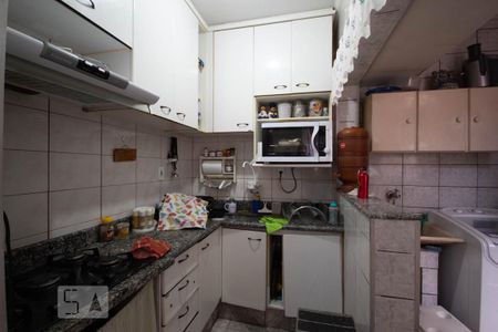 Casa à venda com 303m², 7 quartos e 4 vagas Casa à venda com 303m², 7 quartos e 4 vagasCozinha (Casa Principal)