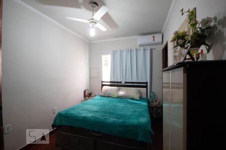 Casa à venda com 303m², 7 quartos e 4 vagas Casa à venda com 303m², 7 quartos e 4 vagasSuíte (Casa Principal)