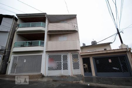 Casa à venda com 303m², 7 quartos e 4 vagas Casa à venda com 303m², 7 quartos e 4 vagasFachada