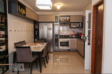 Casa de condomínio à venda com 119m², 3 quartos e 2 vagasSala/Cozinha
