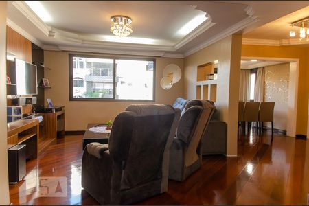Sala de Estar de apartamento à venda com 3 quartos, 235m² em Centro, Canoas