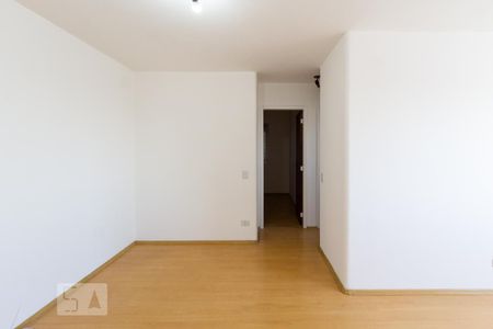 Sala de apartamento para alugar com 2 quartos, 69m² em Sumarezinho, São Paulo