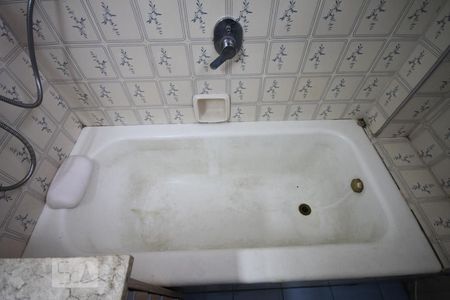 Apartamento para alugar com 88m², 2 quartos e sem vagaBanheiro