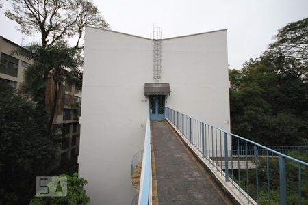 Apartamento para alugar com 88m², 2 quartos e sem vagaAcesso ao prédio