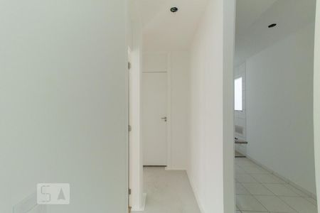 Apartamento para alugar com 43m², 2 quartos e sem vaga Apartamento para alugar com 43m², 2 quartos e sem vagaCorredor