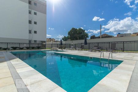 Apartamento para alugar com 43m², 2 quartos e sem vaga Apartamento para alugar com 43m², 2 quartos e sem vagaÁrea comum - Piscina