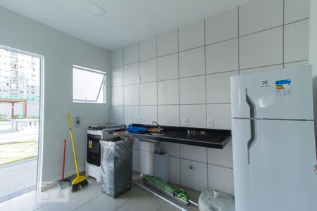 Apartamento para alugar com 43m², 2 quartos e sem vaga Apartamento para alugar com 43m², 2 quartos e sem vagaÁrea comum - Salão de festas