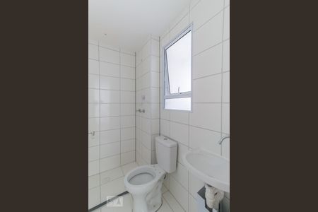 Apartamento para alugar com 43m², 2 quartos e sem vaga Apartamento para alugar com 43m², 2 quartos e sem vagaBanheiro