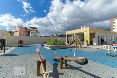 Apartamento para alugar com 43m², 2 quartos e sem vaga Apartamento para alugar com 43m², 2 quartos e sem vagaÁrea Comum - Playground