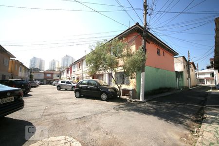 Casa à venda com 130m², 2 quartos e 1 vagaVizinhança
