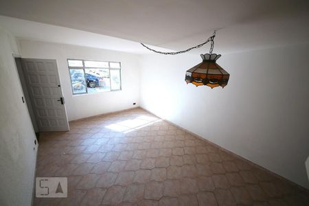 Casa à venda com 130m², 2 quartos e 1 vagaSala
