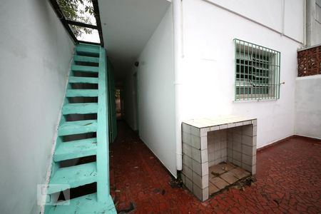 Casa à venda com 130m², 2 quartos e 1 vagaÁrea de Serviço