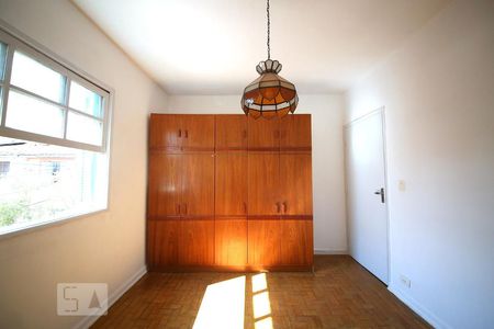 Casa à venda com 130m², 2 quartos e 1 vagaQuarto 1