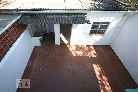 Casa à venda com 130m², 2 quartos e 1 vagaQuintal